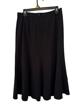 3/$20 TanJay Black Midi Skirt Size 10